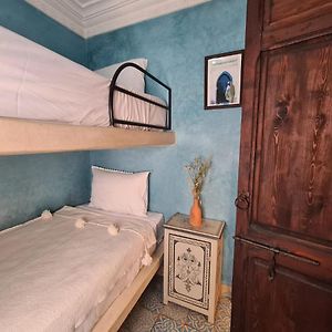 Habitación Económica con 2 Camas Individuales
